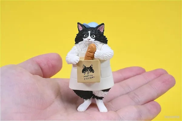 Cat &amp; Bakes (Kyatto Bēkarī) Assorted Blind Box Mini Figure Kitan Club