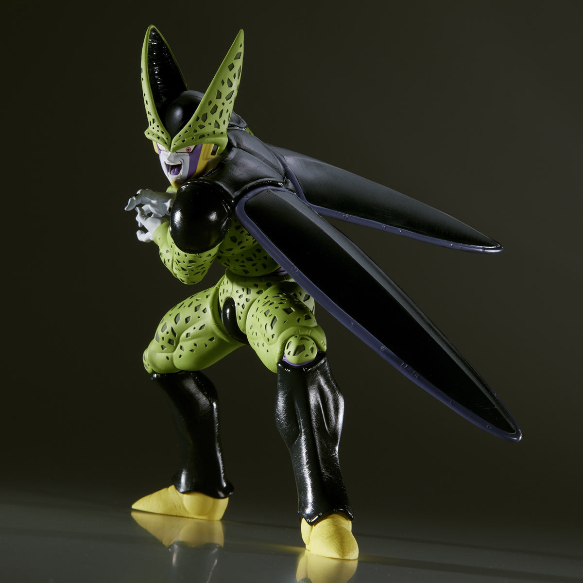 Cell (Vs. Super Saiyan Son Gohan) Match Makers Dragon Ball Z Figure Banpresto Bandai