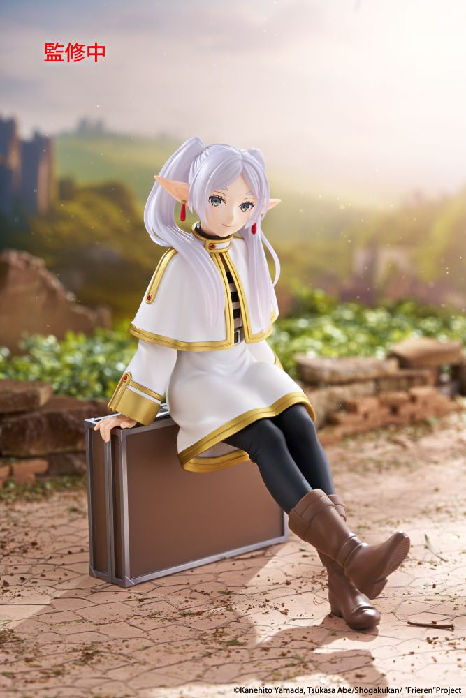 Frieren Desktop Cute Figure (Trunk Case Ver.) from Frieren: Beyond Journey&