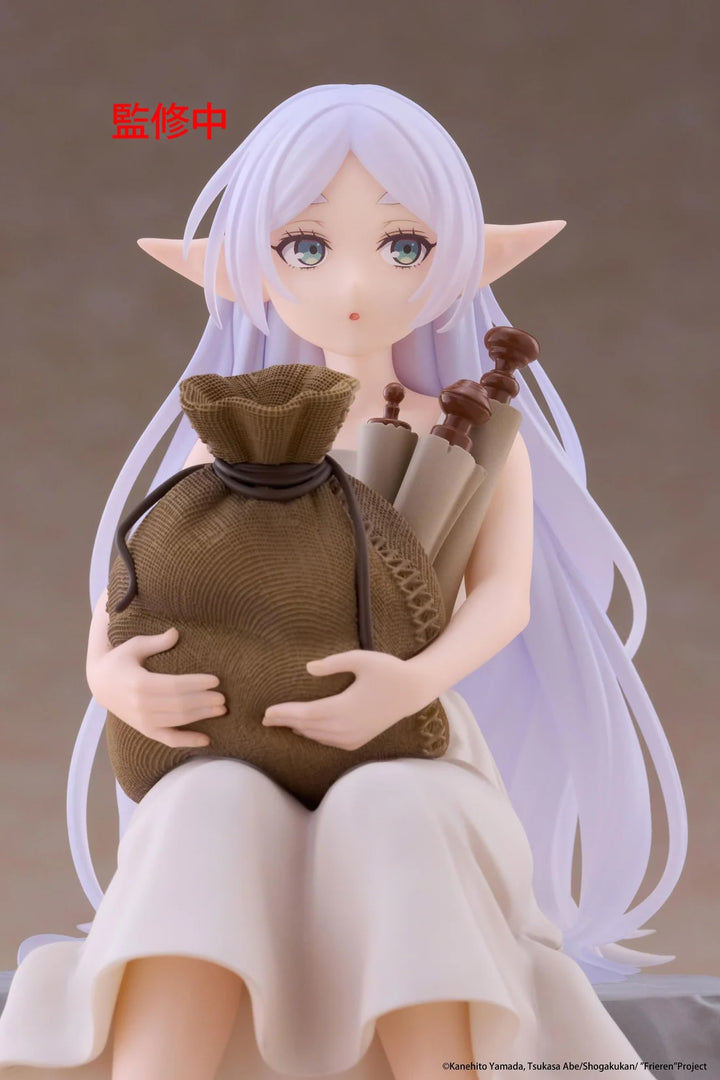 Frieren (In Training Ver.) Desktop Cute Frieren Beyond Journey&