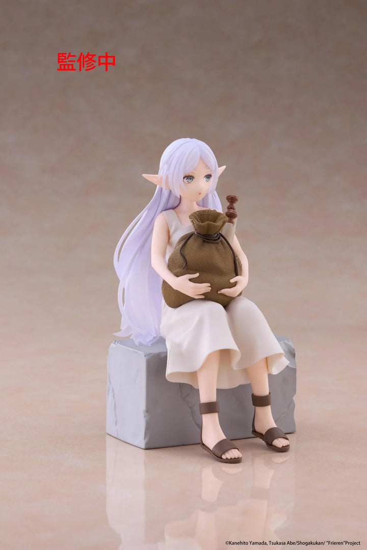 Frieren (In Training Ver.) Desktop Cute Frieren Beyond Journey&