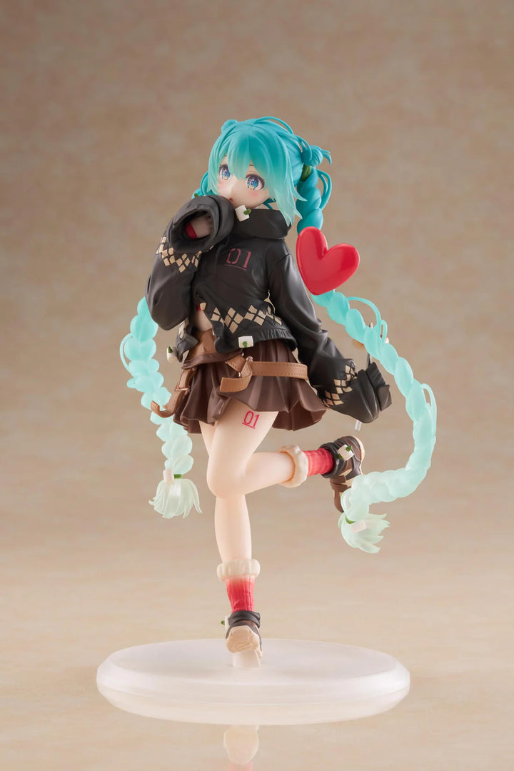 Hatsune Miku Fashion Series (Outdoor Ver.) Vocaloid Figure Taito