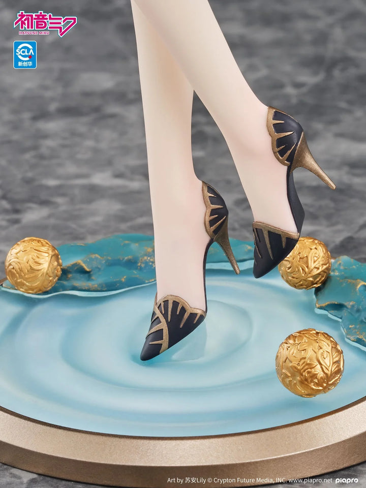 Hatsune Miku (Azure Dragon Ver.) 1/7 Scale Vocaloid Figure Kaiyodo