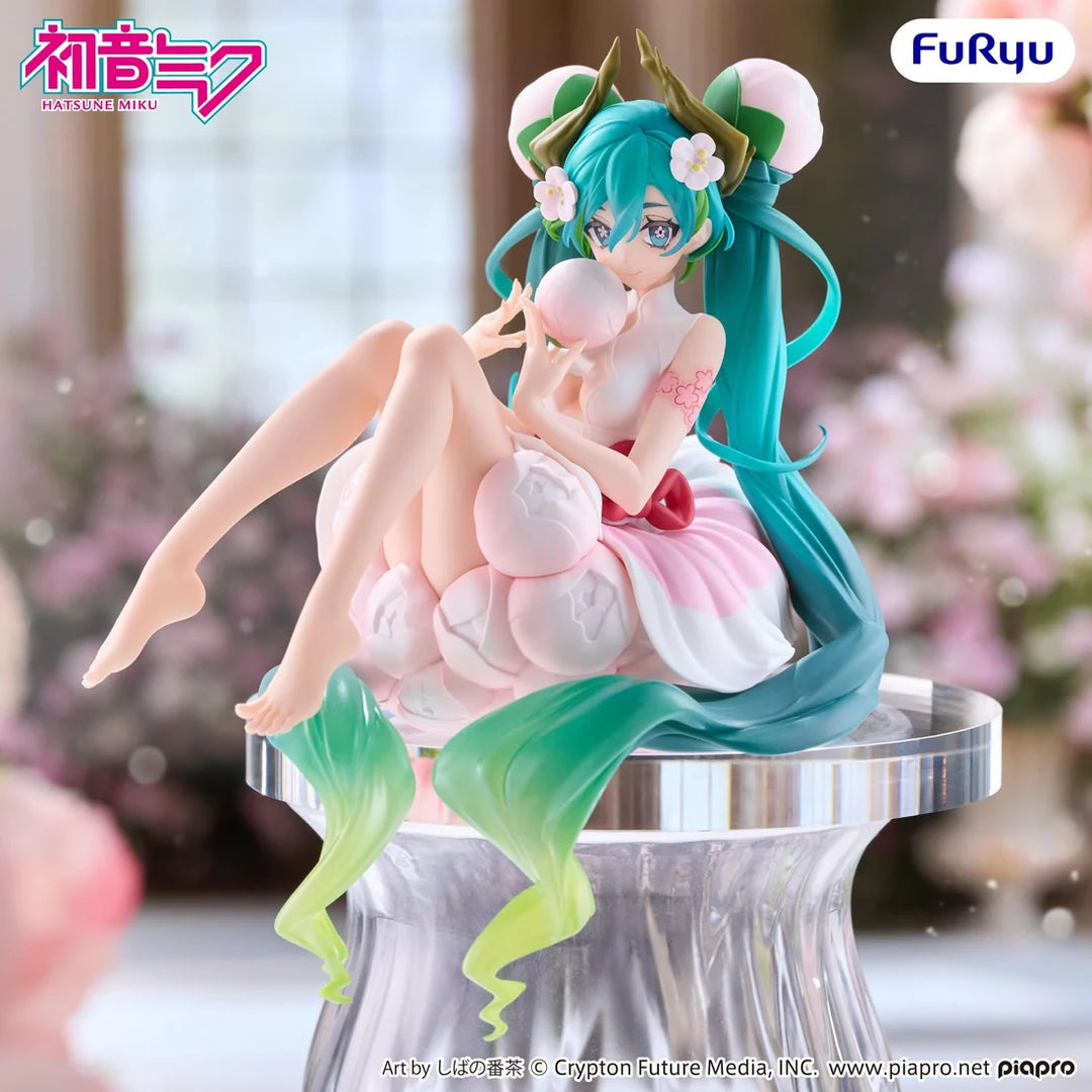 Hatsune Miku (Flower Fairy White Plum Blossom) Noodle Stopper Vocaloid Figure FuRyu