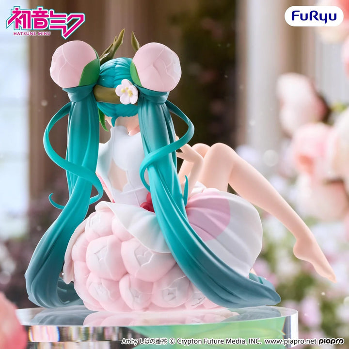 Hatsune Miku (Flower Fairy White Plum Blossom) Noodle Stopper Vocaloid Figure FuRyu