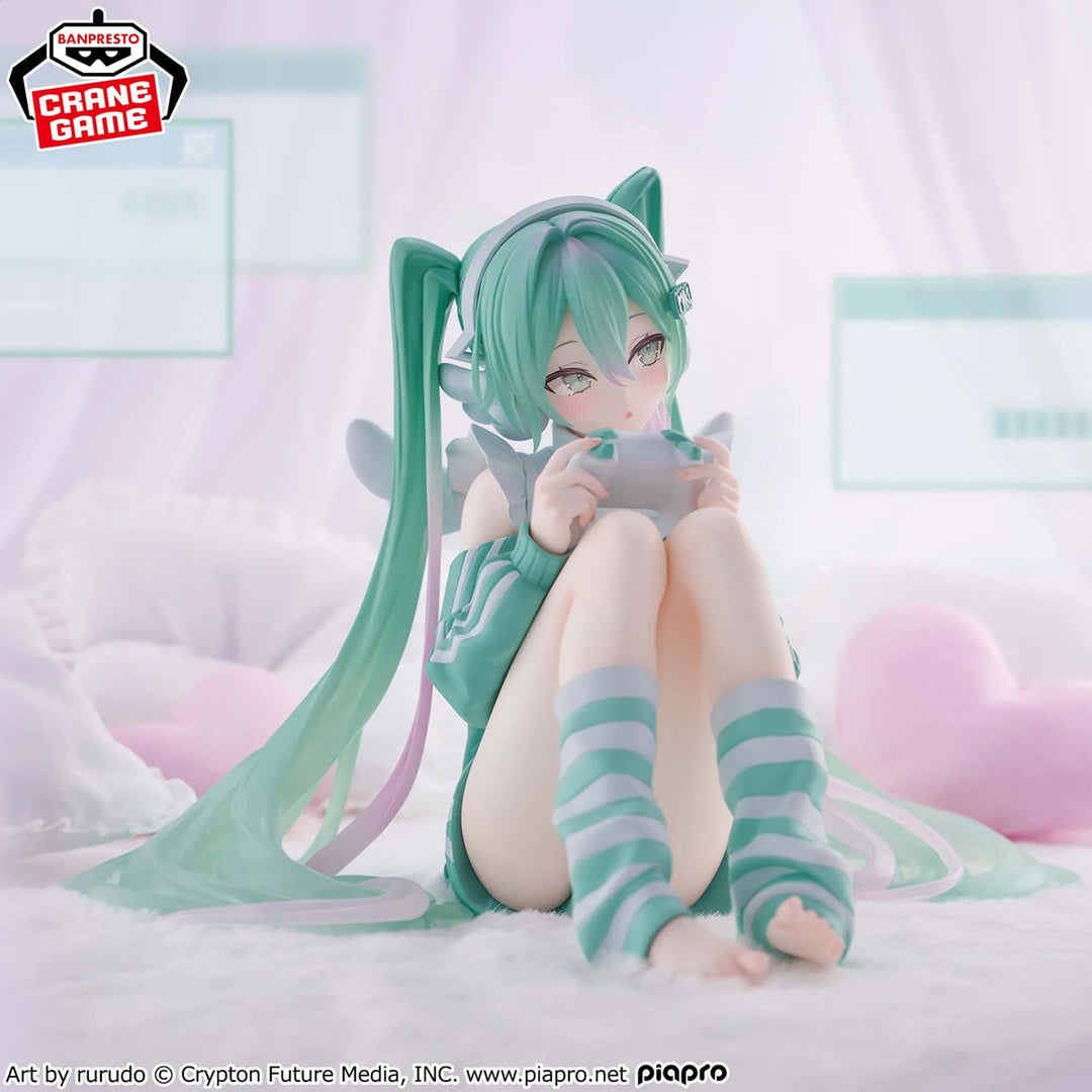 Hatsune Miku (Game) Holiday Memories Vocaloid Figure Banpresto Bandai