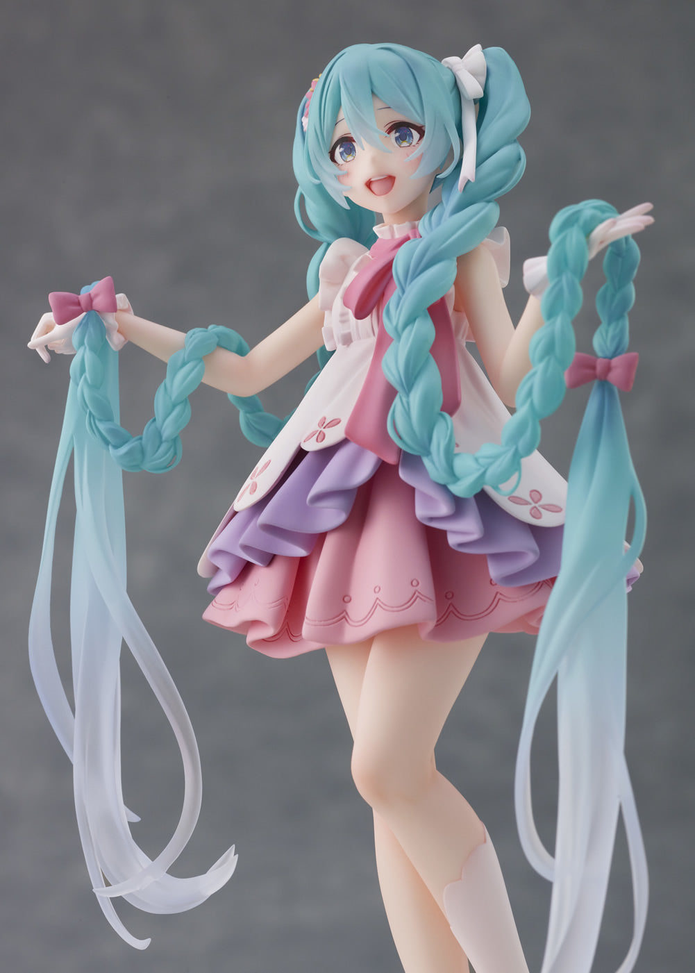 Hatsune Miku (Rapunzel) Wonderland Vocaloid Figure Taito
