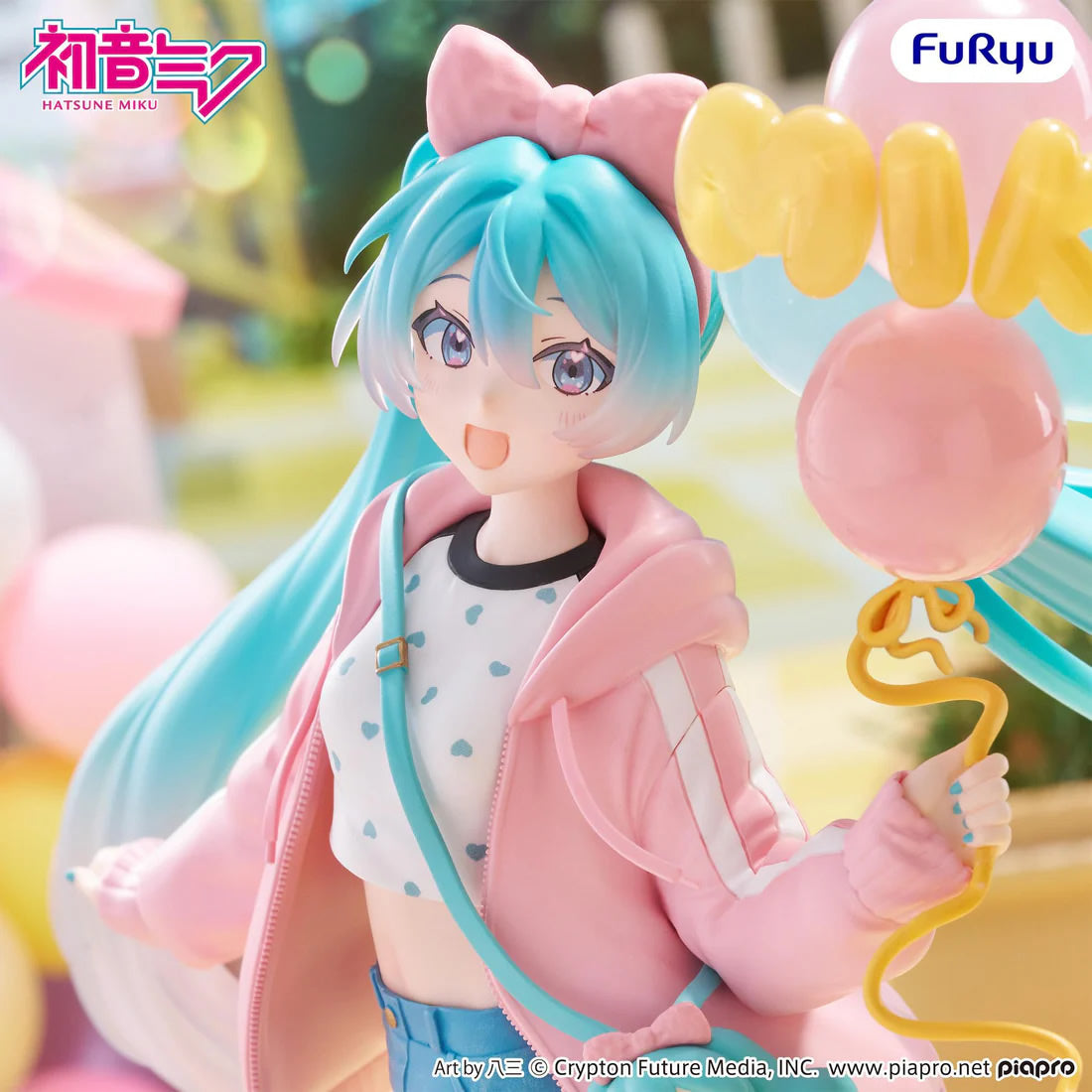 Hatsune Miku (Theme Park Date Ver.) Muchute Vocaloid Figure FuRyu