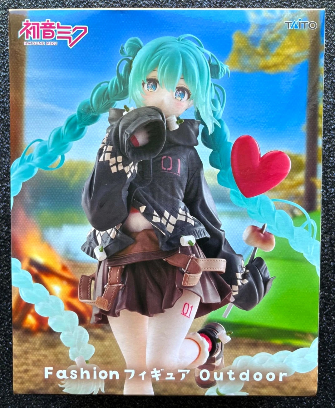 Hatsune Miku Fashion Series (Outdoor Ver.) Vocaloid Figure Taito