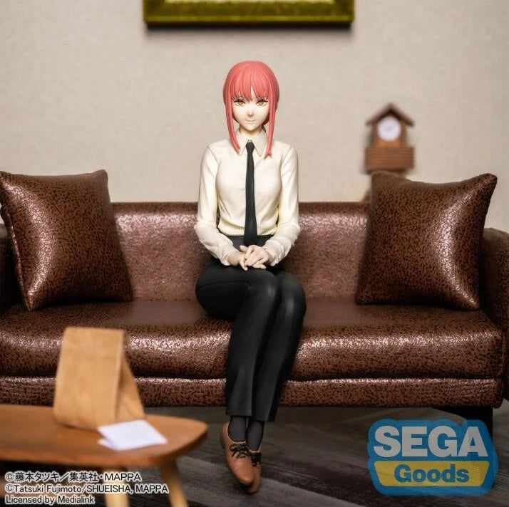 Makima Premium Perching Chainsaw Man Figure Sega