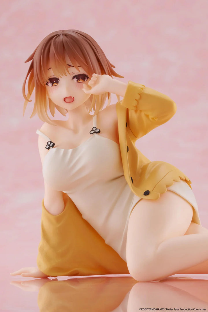 Ryza (Nightwear Ver.) Desktop Cute Atelier Ryza: Ever Darkness &amp; the Secret Hideout Figure Taito